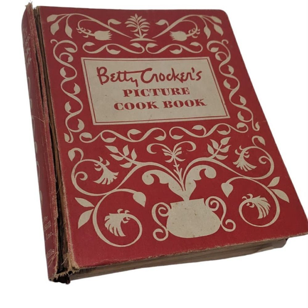 Betty Crocker‎ Picture Cookbook Antique Vintage 1950 Binder
